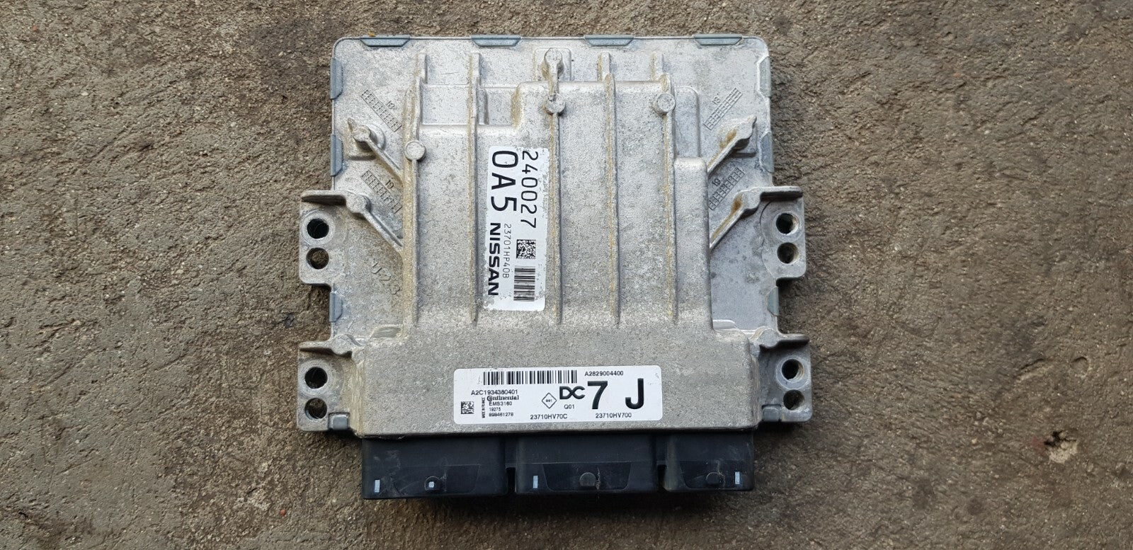 Nissan Qashqai Motorsteuergerät Steuergerät 23701HP40B 23710HV70C