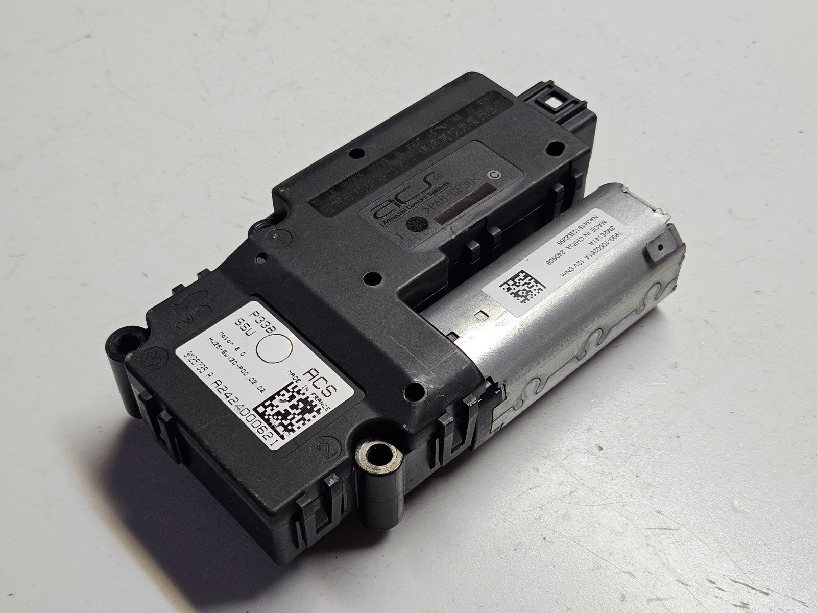 Nissan Qashqai Schiebedachmotor 3M26141A 1999-1050261A  A2424000621 ♻️