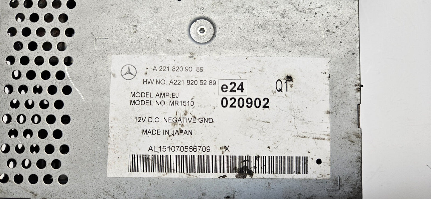 Mercedes W221 Amplifier Verstärker Steuergerät A 2218209089 A 2218205289