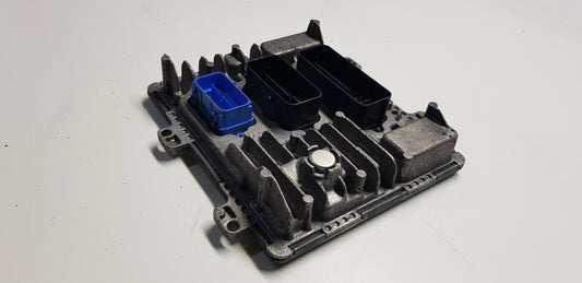 Opel Motorsteuergerät Steuergerät 55484727 55591599