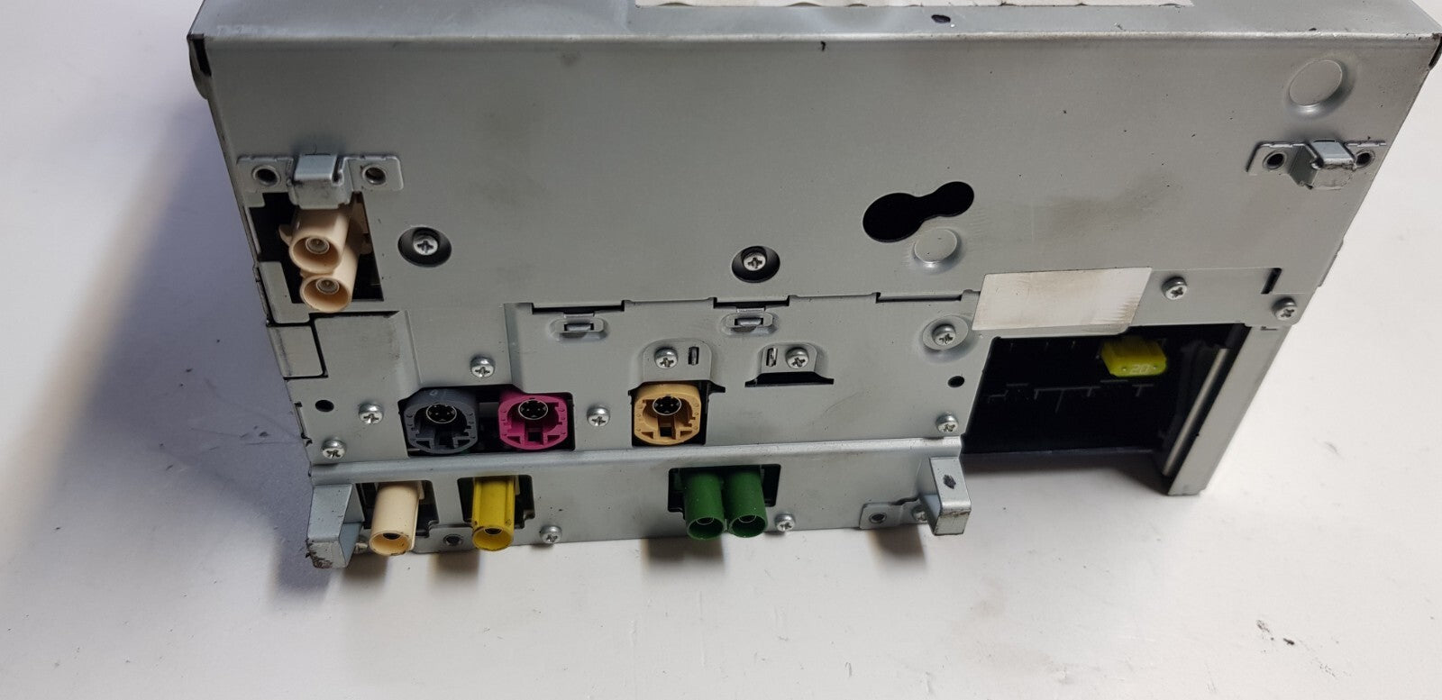 Mercedes W204 Headunit Navigation Comand A 2049008213 A 2049015204 mit PIN Code