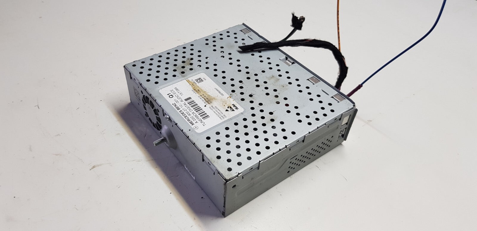 Mercedes DAB Tuner Steuergerät A 2229002710 A 2229010202