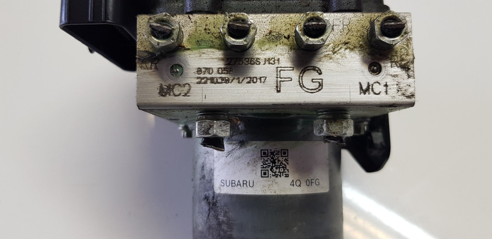 Subaru Forester ABS Hydraulikblock Pumpe Steuergerät 27536SJ131 0265957113