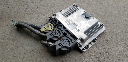 Ford Motorsteuergerät Steuergerät C1B1-12A650-AE 0281030002