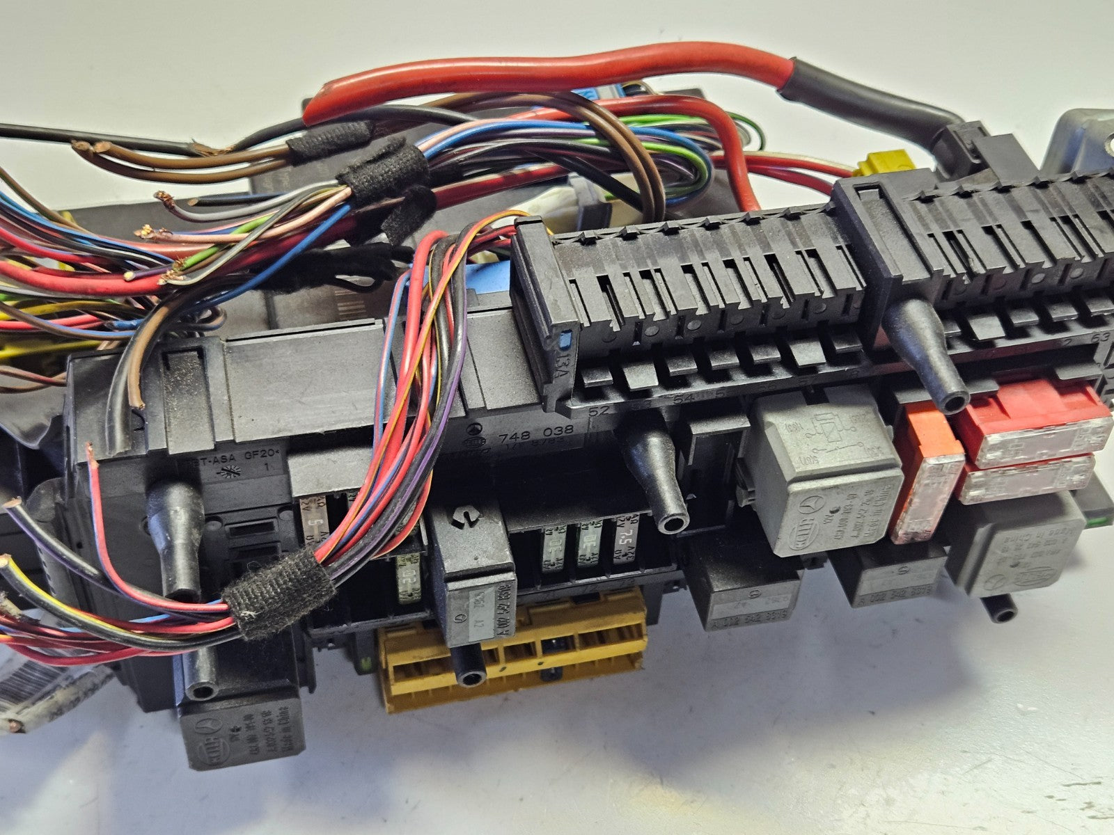 Mercedes C-Klasse W204 Sicherungskasten Steuergerät 2045457001 2045456132 ♻️