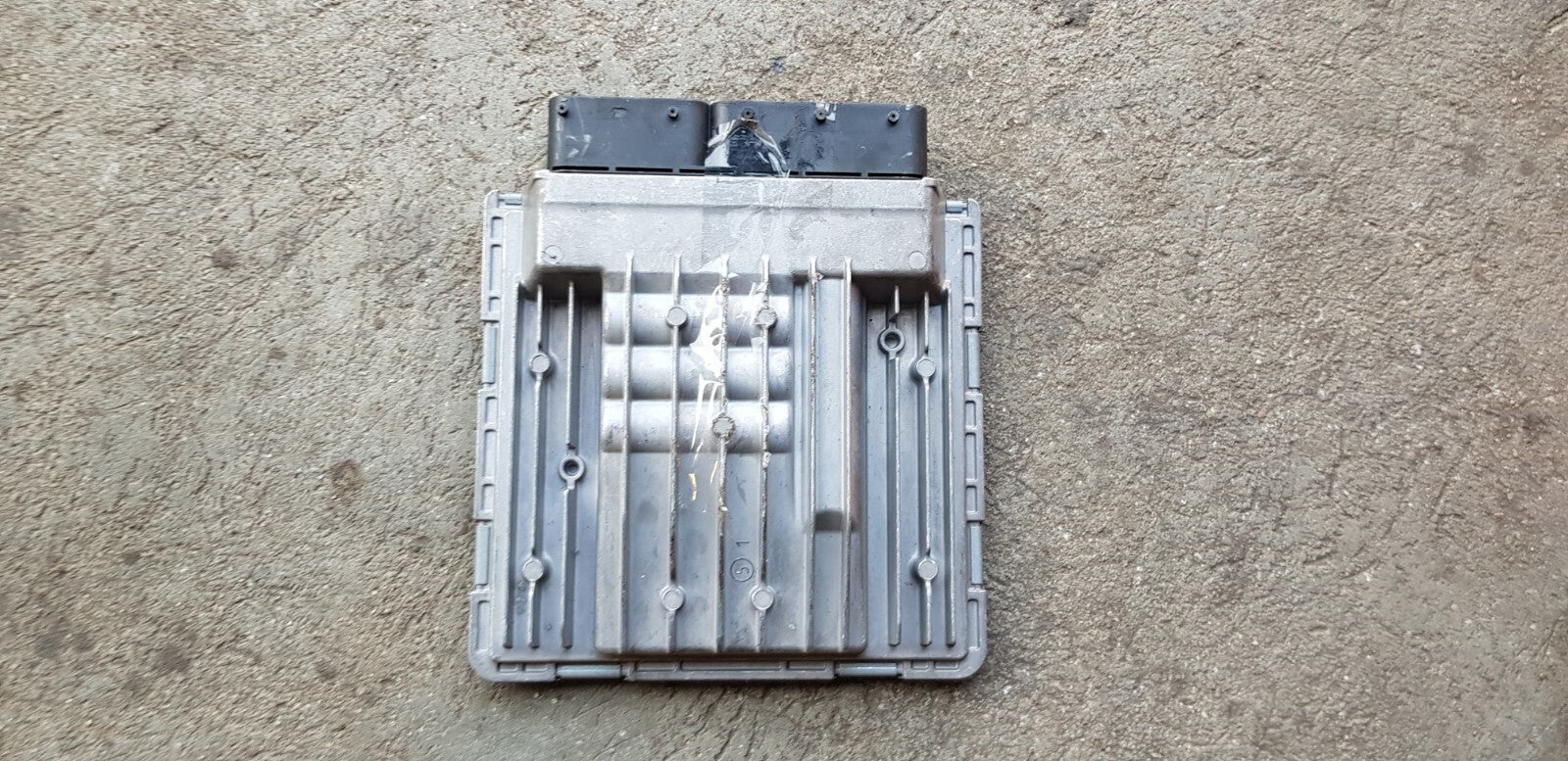 BMW Motorsteuergerät Steuergerät 8613002 5WK91169