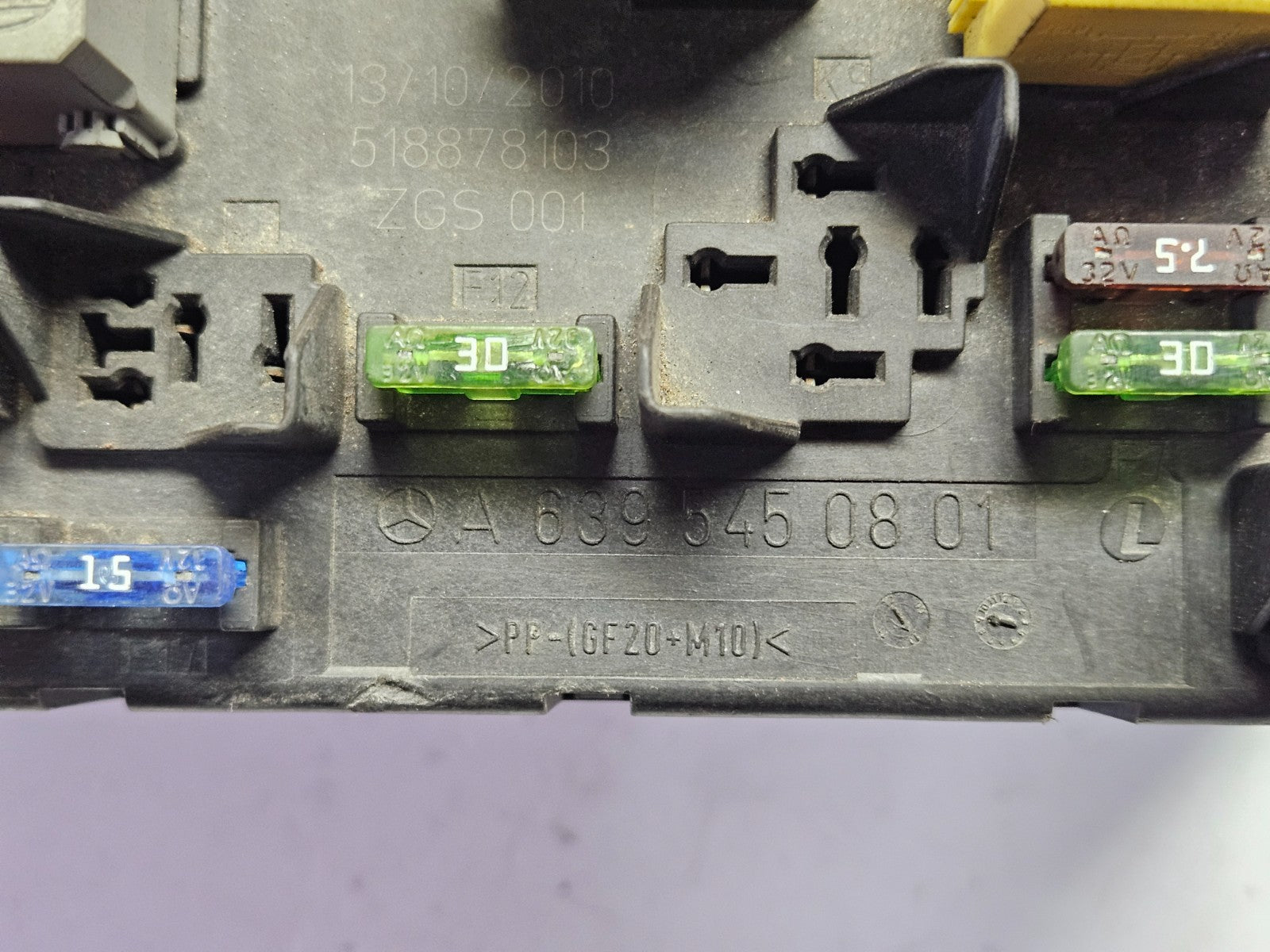 Mercedes W639 Sicherungskasten Steuergerät 6399000800 A 6395450801 ♻️