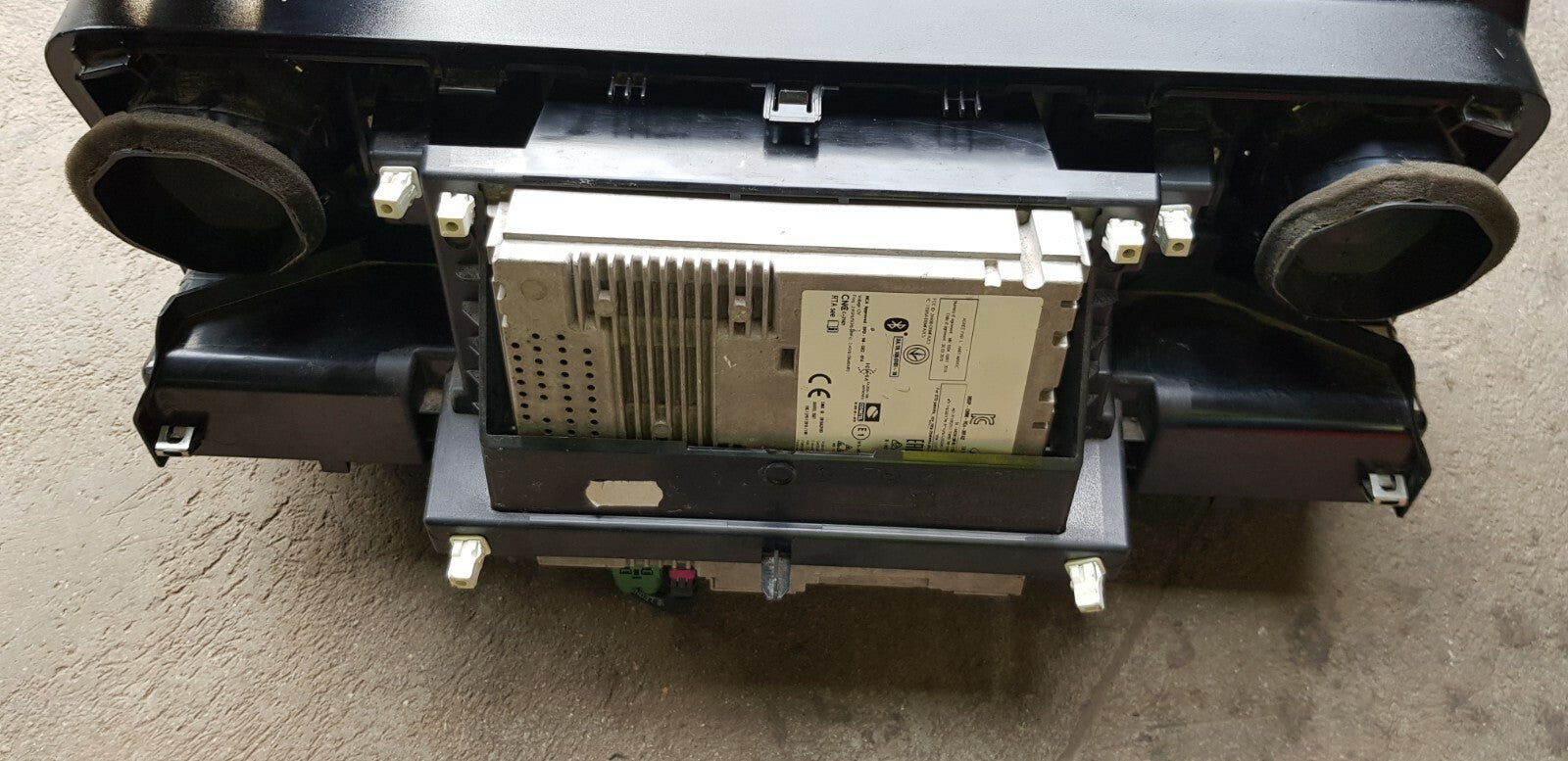 Mercedes Sprinter 907 Bildschirm mit Radio Steuergerät 9079008703 9079001703