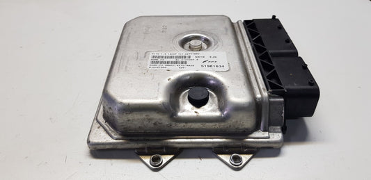 Alfa Romeo Motorsteuergerät Steuergerät 51981634 8GMK.FZ HW651