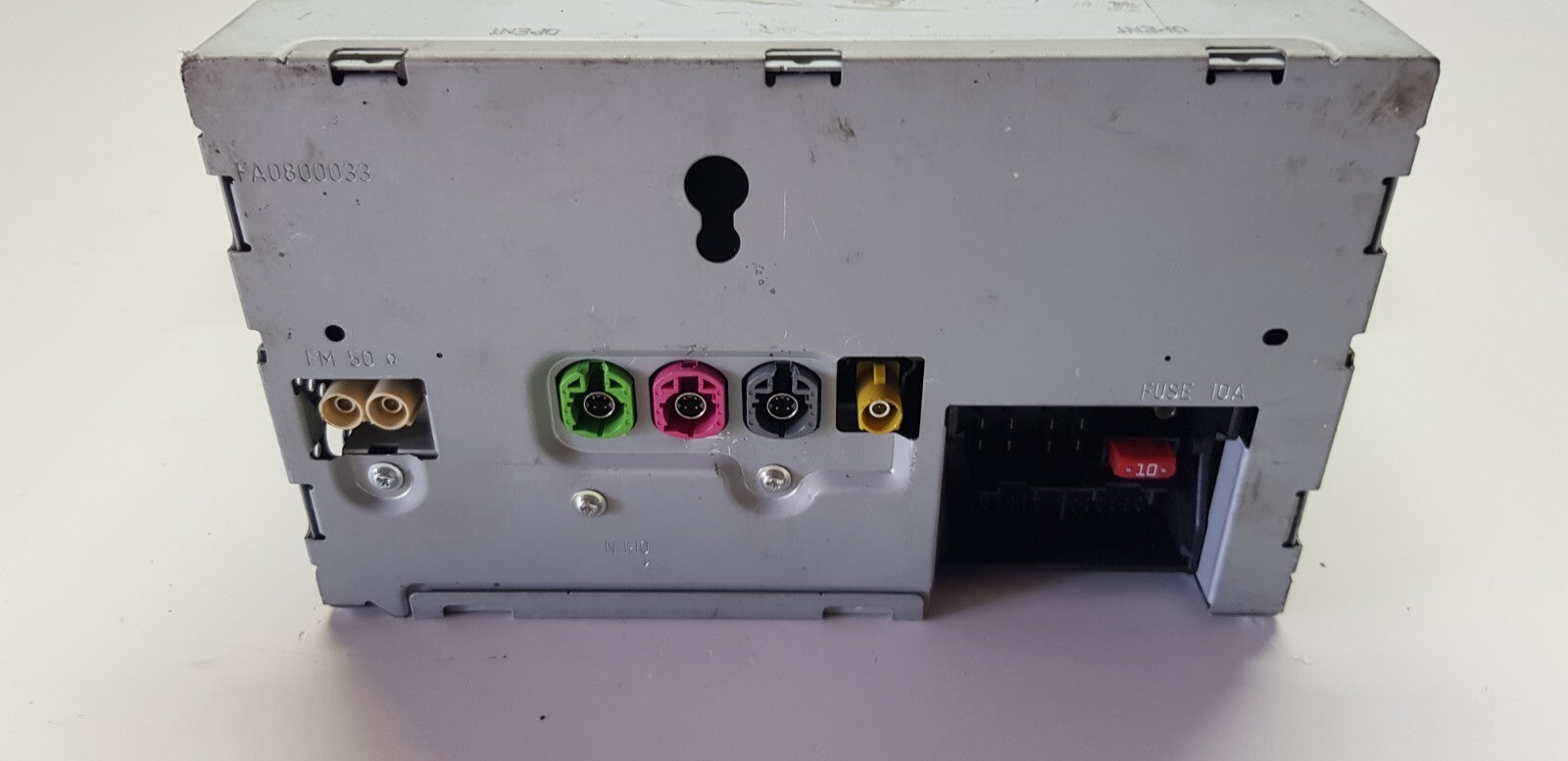 Mercedes Headunit Comand Navigation A 2469006910 A 2469010002 mit PIN Code