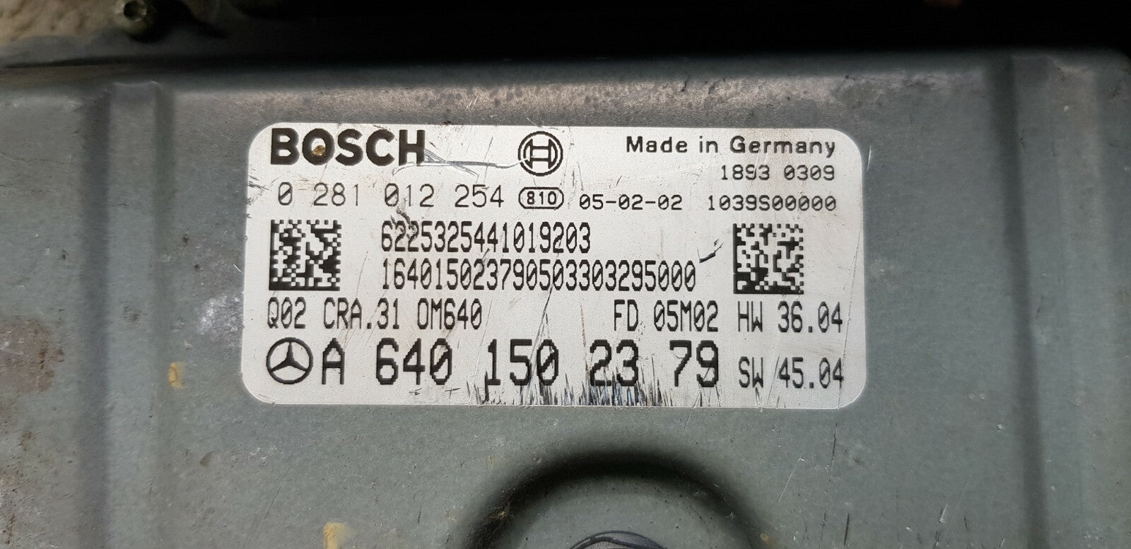 Mercedes Motorsteuergerät mit Wegfahrsperre A 6401502379 0281012254