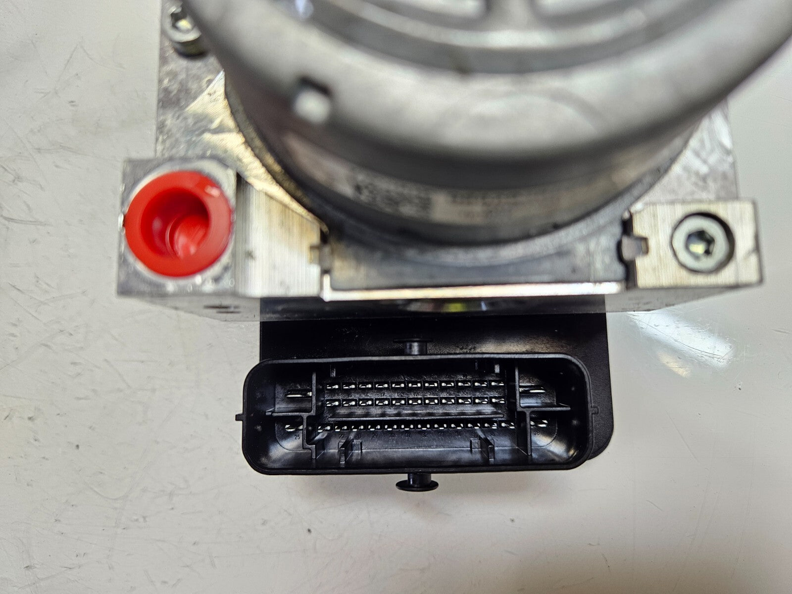 Opel Corsa Schaltg. ABS Hydraulikblock Steuergerät 9842946080 10.0917-3946.3 ♻️