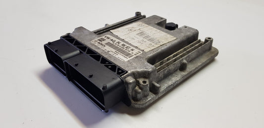 Audi Motorsteuergerät Steuergerät 04L906021HA 0281033073 EDC17C64