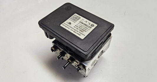 Opel Corsa Schaltg. ABS Hydraulikblock Pumpe 9846124480 10.0917-3950.3