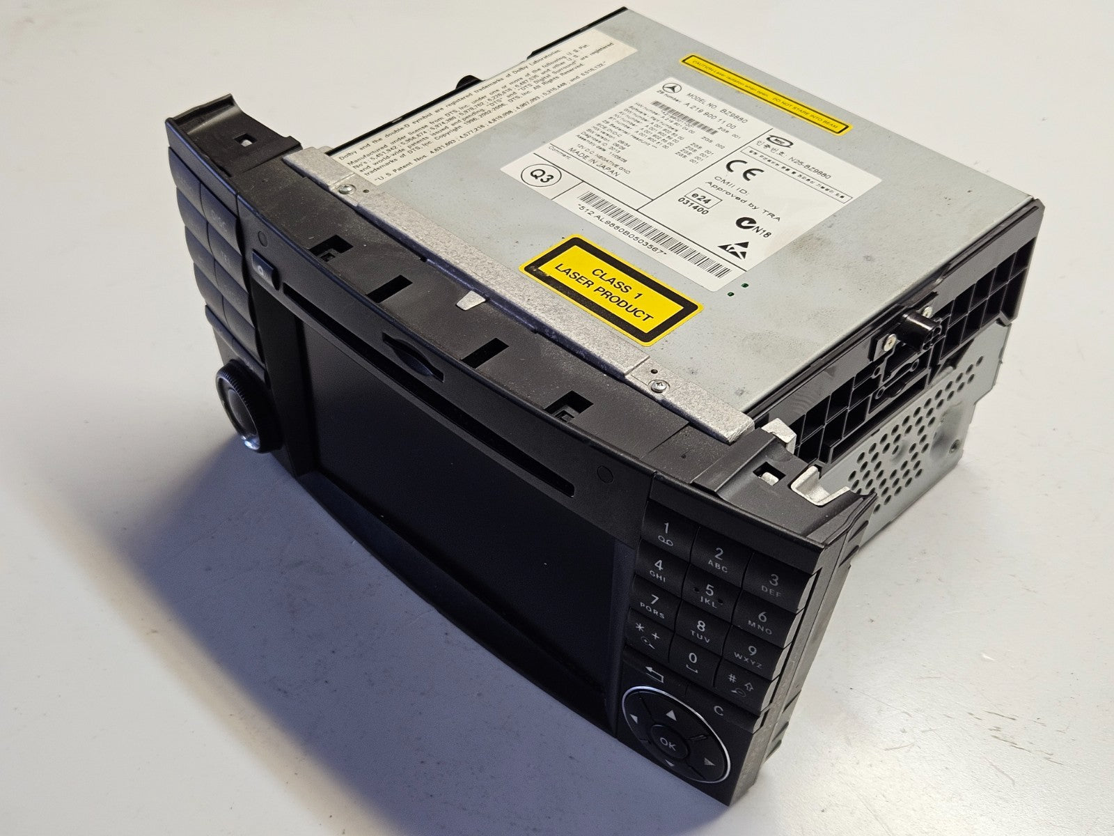 Mercedes CLS Headunit Navigationssystem Radio A 2199001100 A 2199010400 ♻️