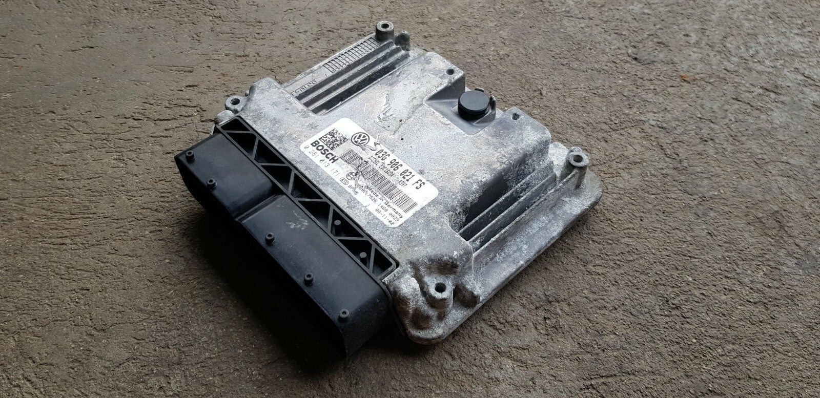 VW Motorsteuergerät Steuergerät 03G906021FS 0281013171