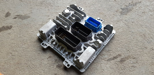 Opel Mokka Astra Motorsteuergerät Steuergerät 55502472 55487860