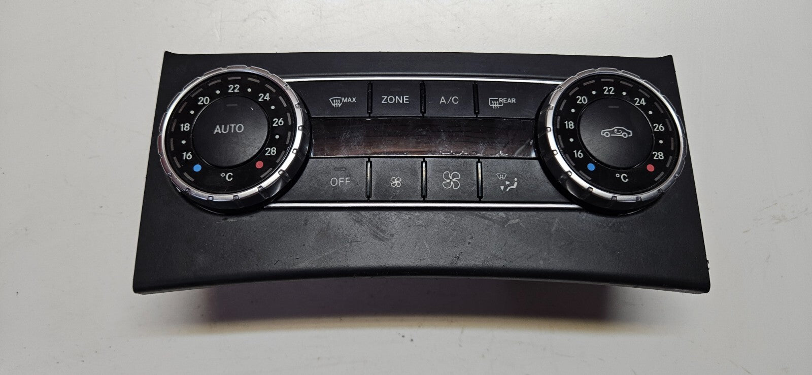 Mercedes C-Klasse W204 AC Klima Klimabedienteil A 2049004312