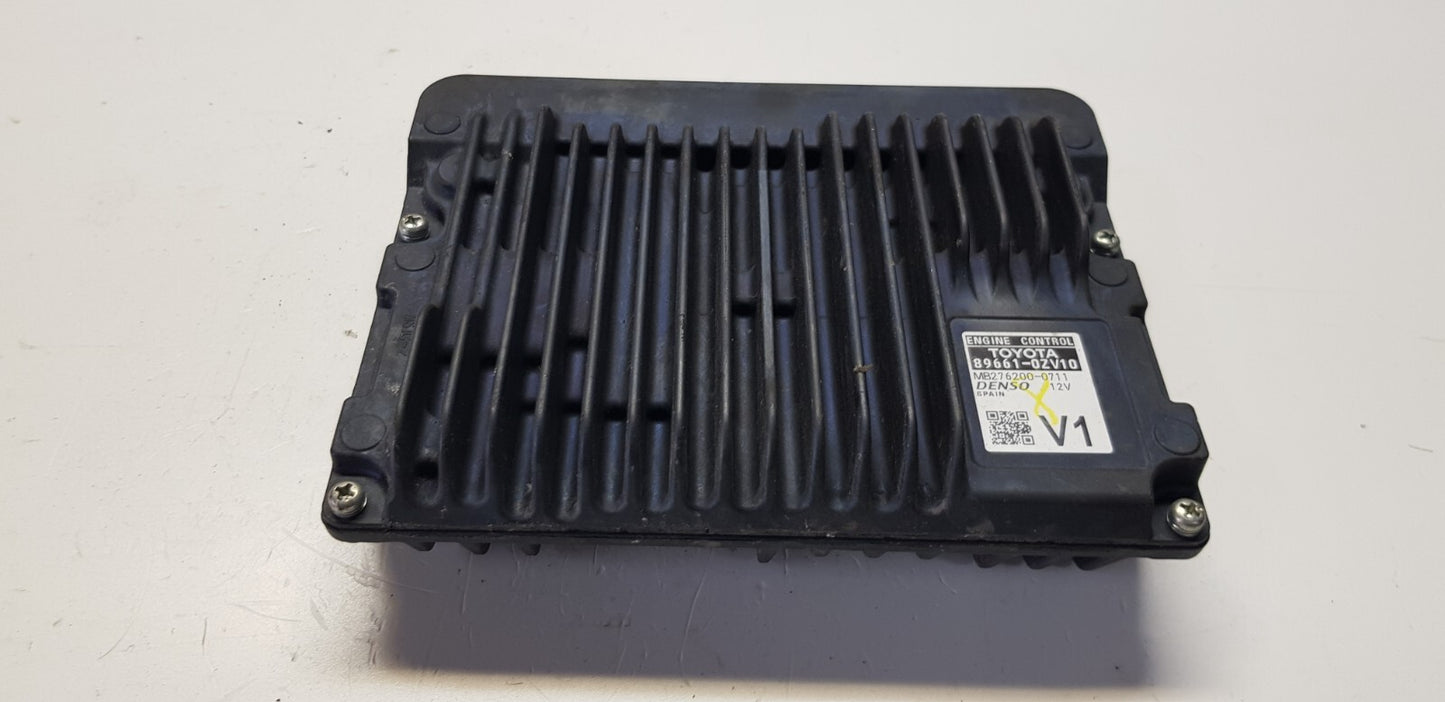 Toyota Motorsteuergerät Steuergerät 89661-0ZV10 MB276200-0711