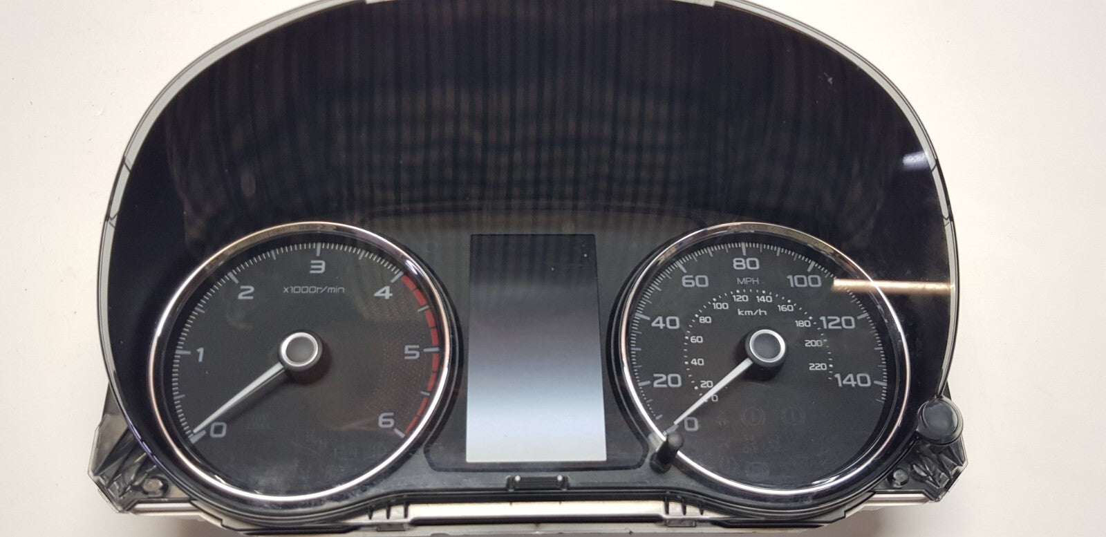 Mitsubishi Pajero Kombiinstrument Tacho 8100C643 0T31751