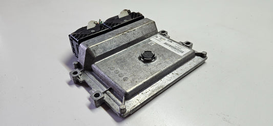 Peugeot Citroen Opel Motorsteuergerät Steuergerät 9841863580 9832694580