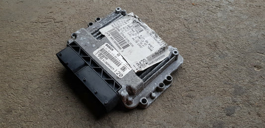 Fiat Motorsteuergerät Steuergerät 0281013579 51809688