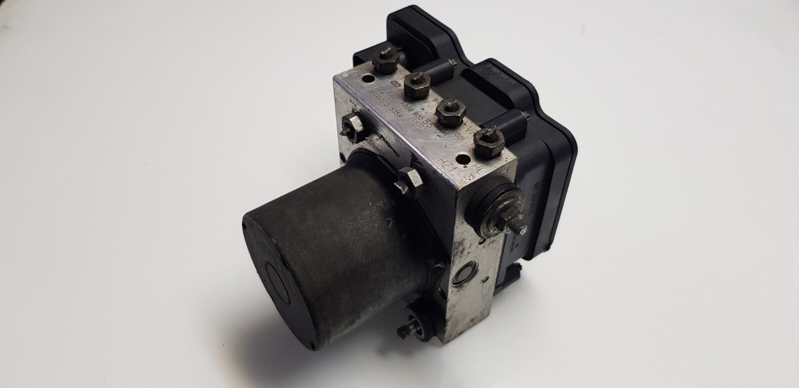 Mercedes Sprinter ABS Hydraulikblock Pumpe Steuergerät A 9069005502 0265956378
