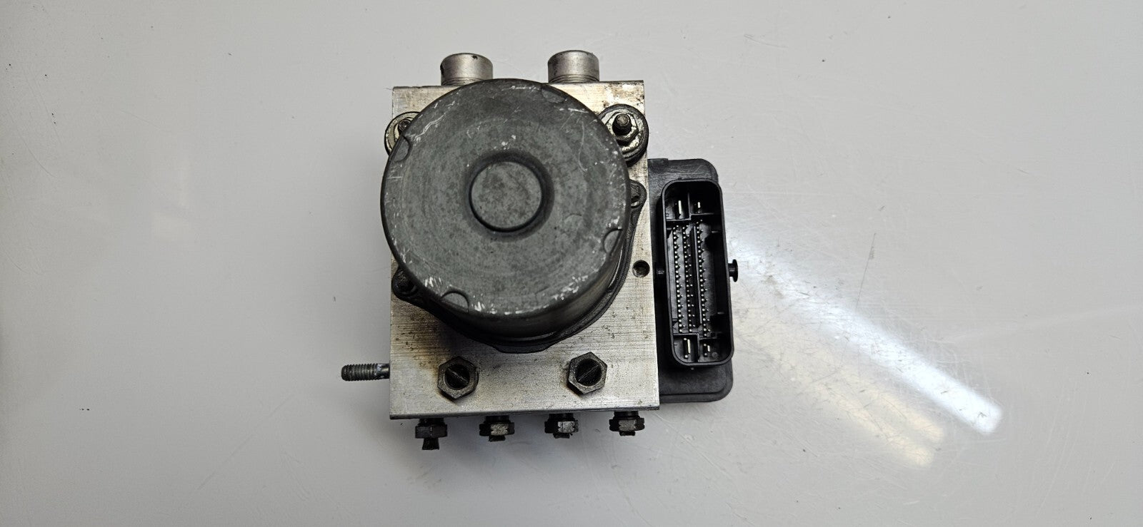 Mercedes Sprinter ABS Hydraulikblock Pumpe Steuergerä A 9069008601 0265956033