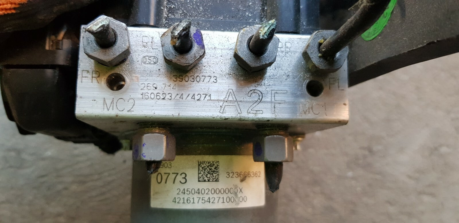 Opel Astra ABS Hydraulikblock Pumpe Steuergerät 39030773