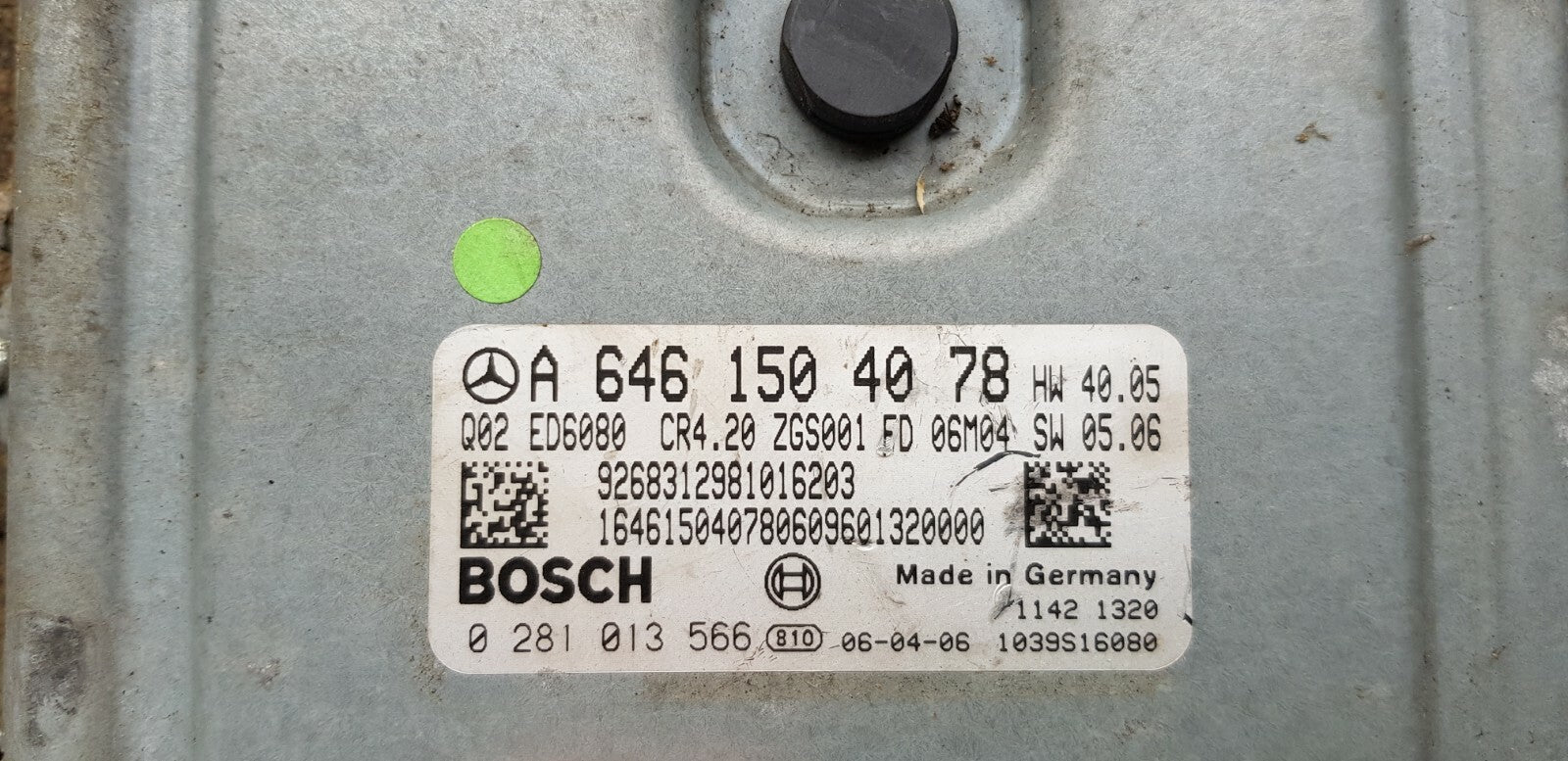 Mercedes Sprinter 906 Motorsteuergerät mit Wegfahrsperre A 6461504078 0281013566