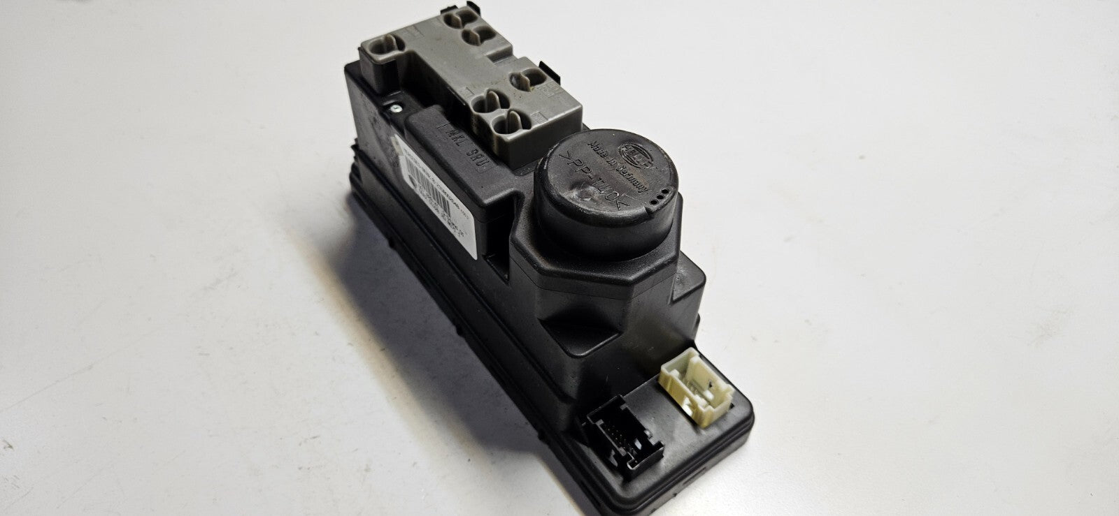 Mercedes CLK E Zentralverriegelung ZV Pumpe 2108002648 ♻️