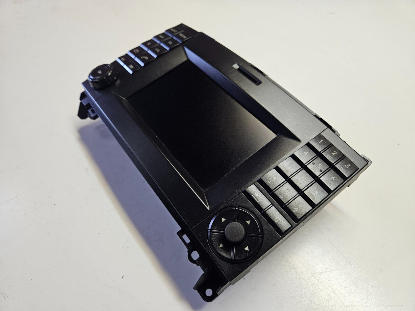 Mercedes W906 Headunit Radio Navigation A 9069005203 A 9069016301 + PIN Code ♻️