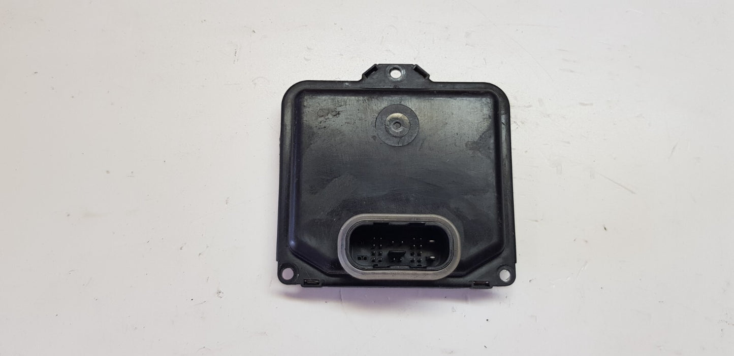 VW Audi Seat Skoda LED Scheinwerfer Steuergerät 8S0907397C