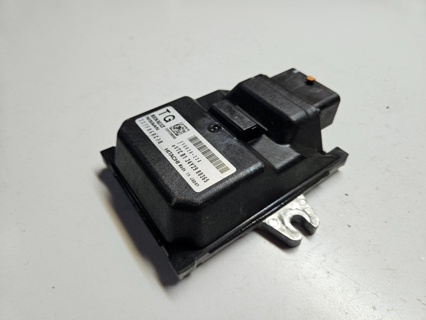Nissan Steuergerät 237F06RC7B EVU020-230 ♻️