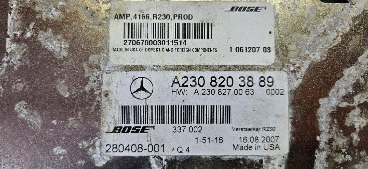 Mercedes SL R230 Bose Verstärker Audio Steuergerät A 2308203889 A 2308270063