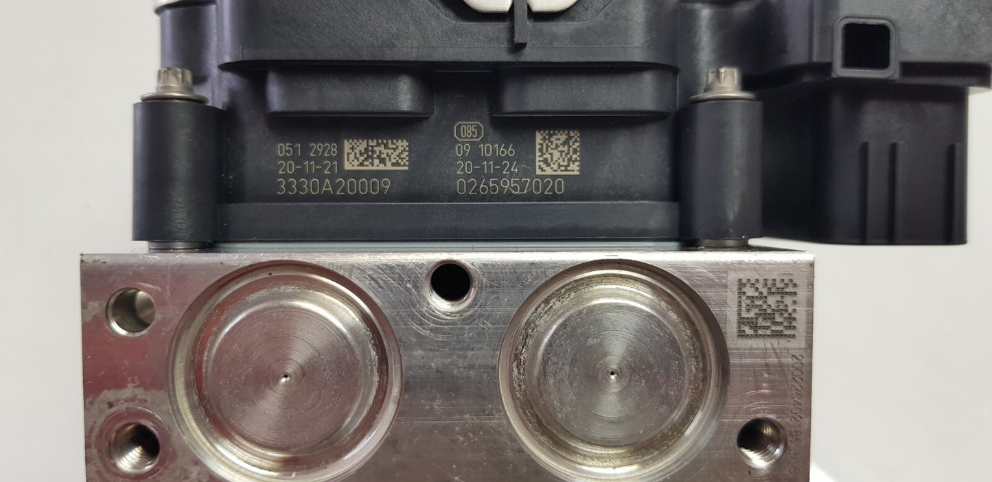 Toyota Yaris ABS Hydraulikblock Pumpe Steuergerät 44540-K0150 0265957020