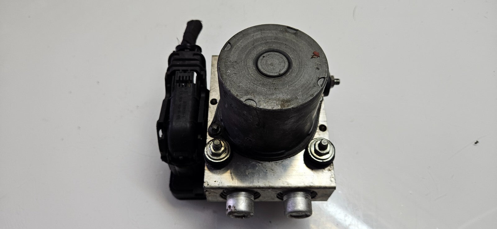Mercedes Sprinter ABS Hydraulikblock Pumpe Steuergerät A 9069005702 0265956378
