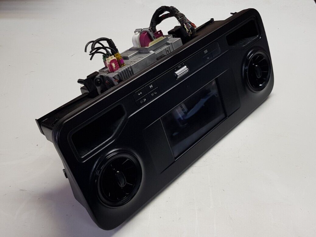 Mercedes Sprinter W907 Radio Headunit mit Bildschrim A 9079002701 A 9079001703