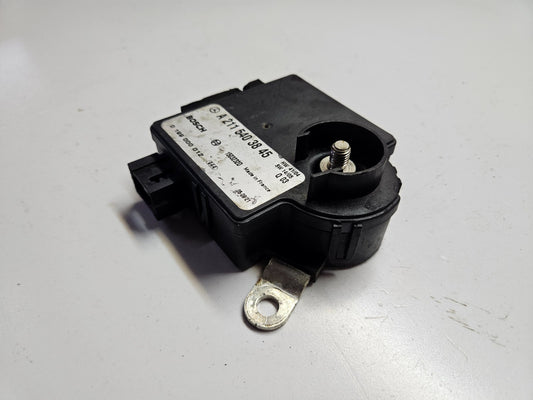 Mercedes E CLS Batteriesteuergerät A 2115403845 0199000012 ♻️