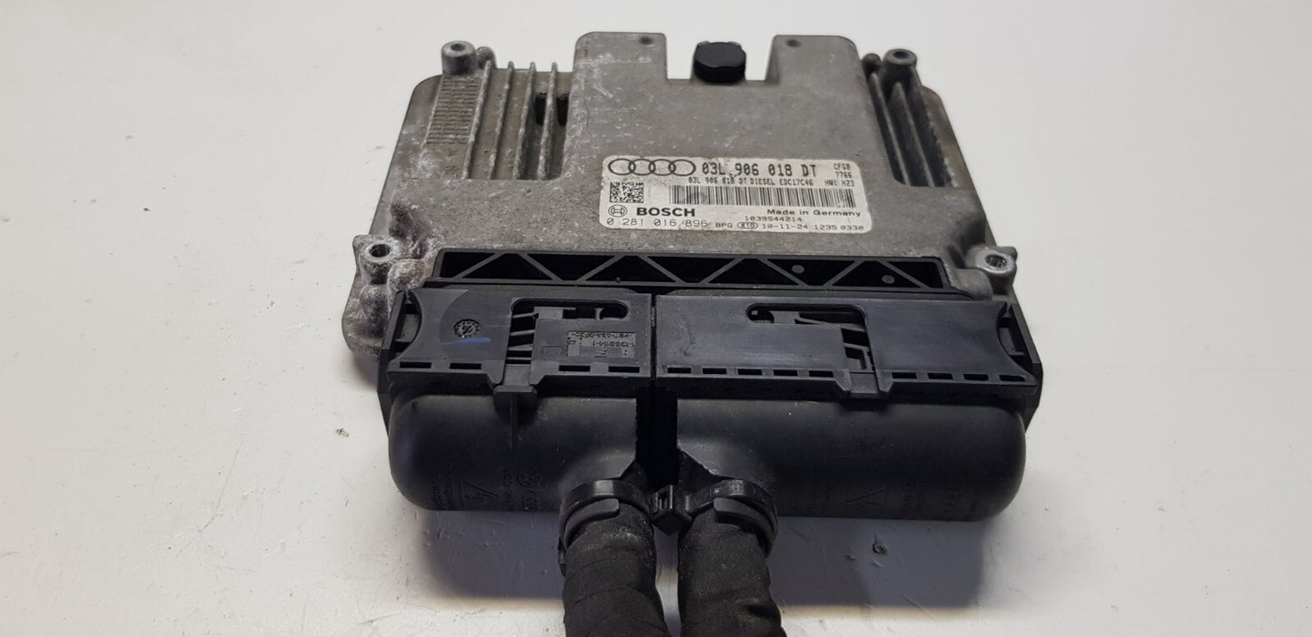 Audi Motorsteuergerät Steuergerät 03L906018DT 0281016896