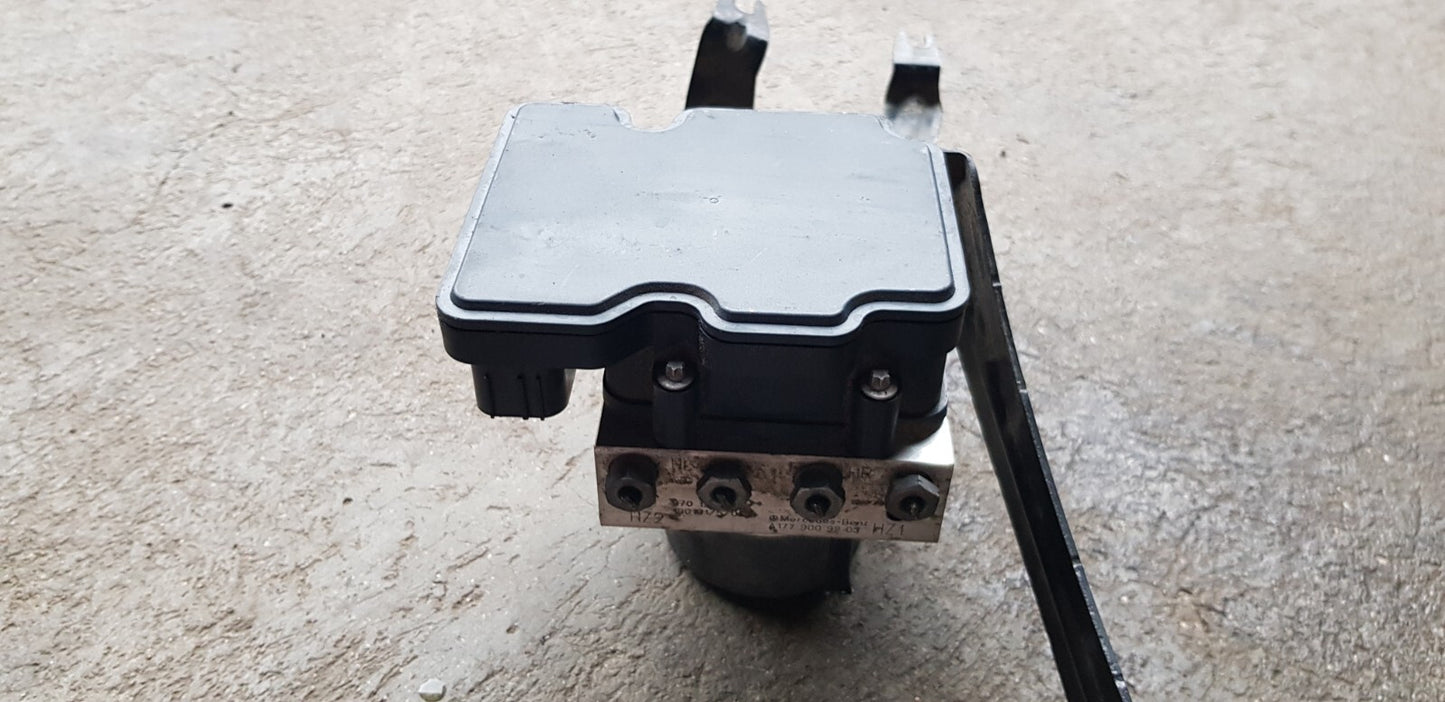 Mercedes ABS Hydraulikblock Hydraulikaggregat A 1779009203 A 1779021204