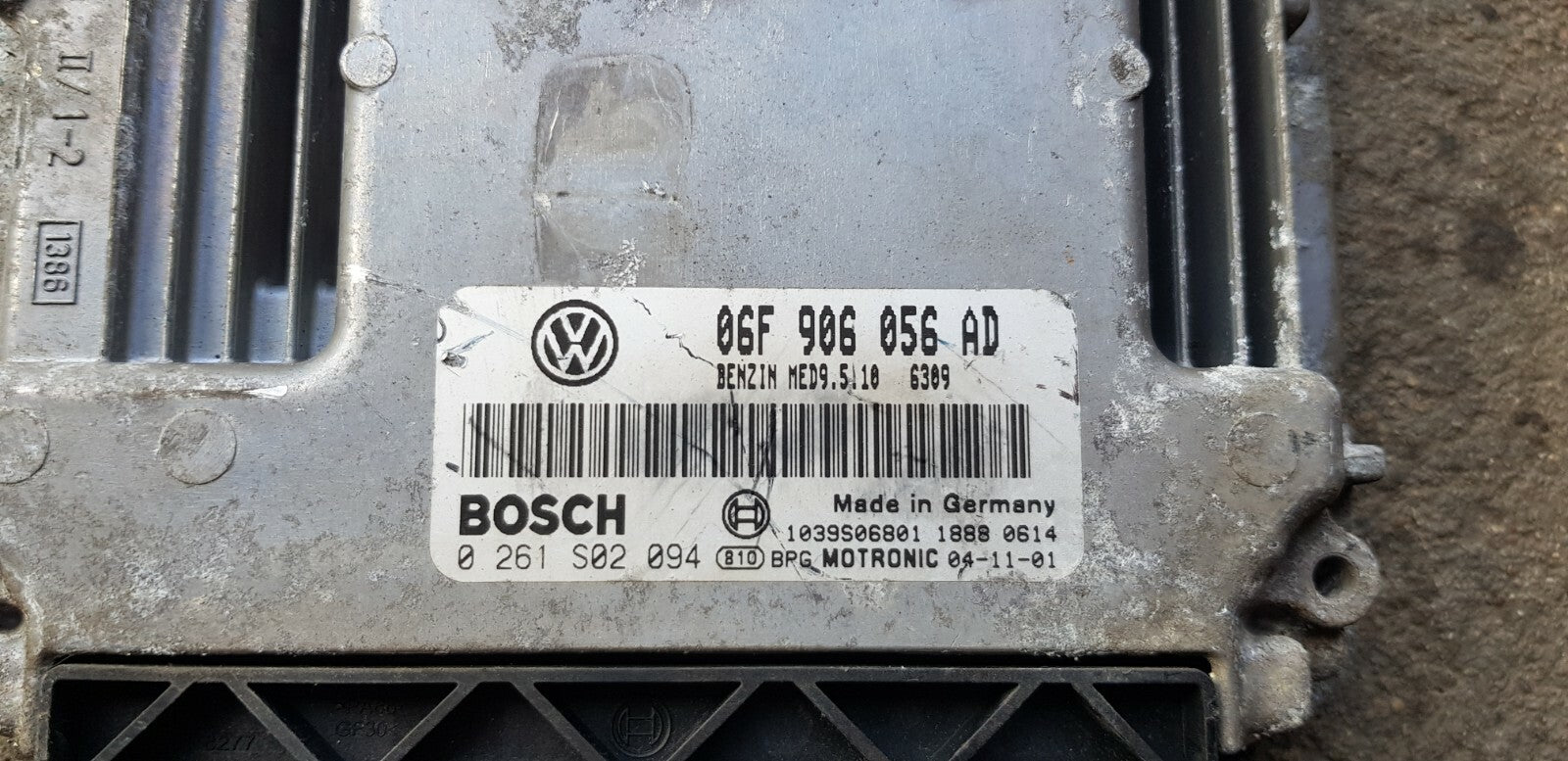 VW Audi Motorsteuergerät Steuergerät 06F906056AD 0261S02094