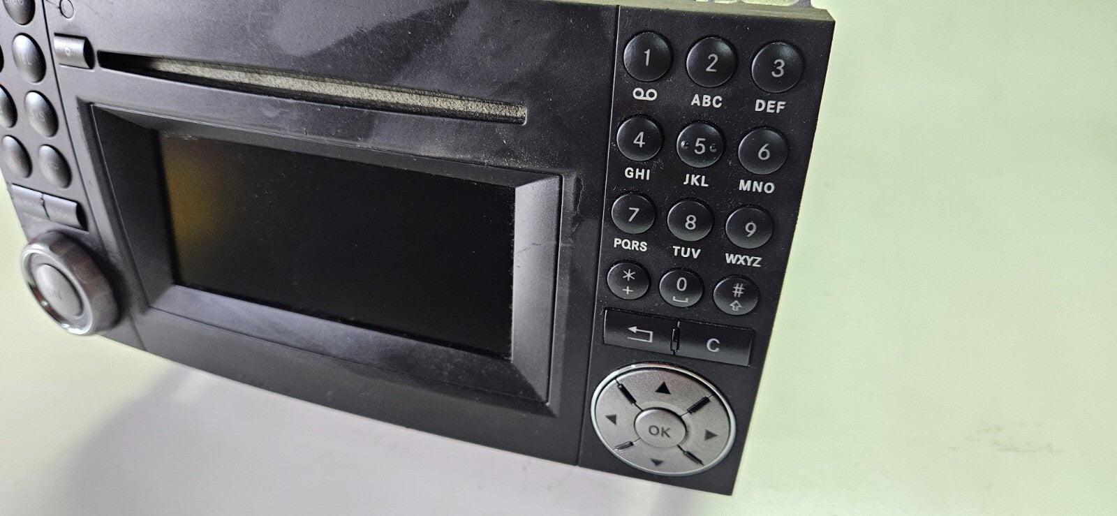 Mercedes SLK R171 Headunit Radio Wechsler A 1718702794 A 1718208789 MN3810