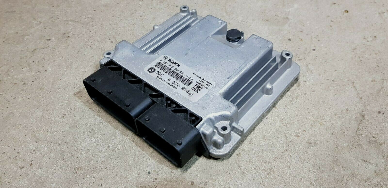 BMW Motorsteuergerät Steuergerät DDE 8574093 -01 0281019808