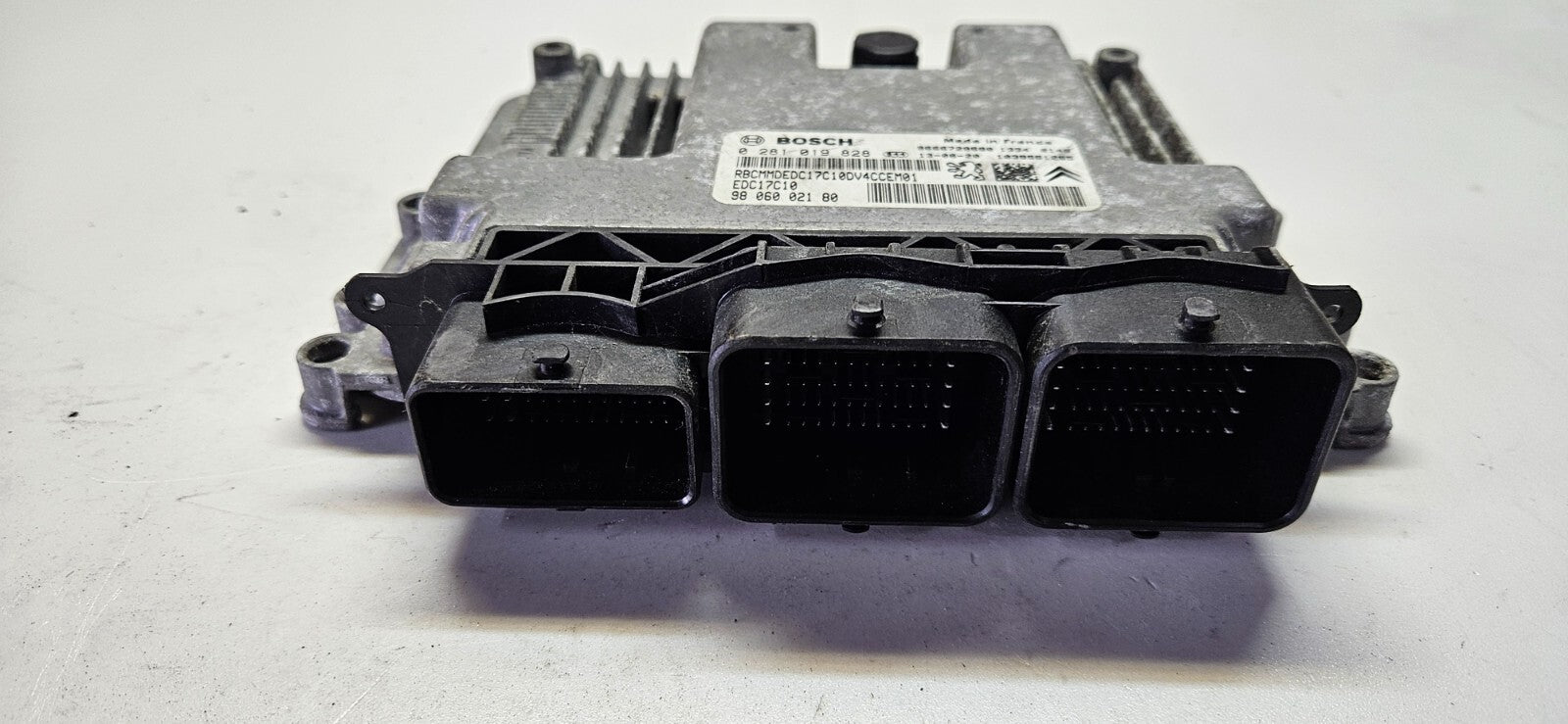 Peugeot Citroen Motorsteuergerät Steuergerät 0281019828 9806002180