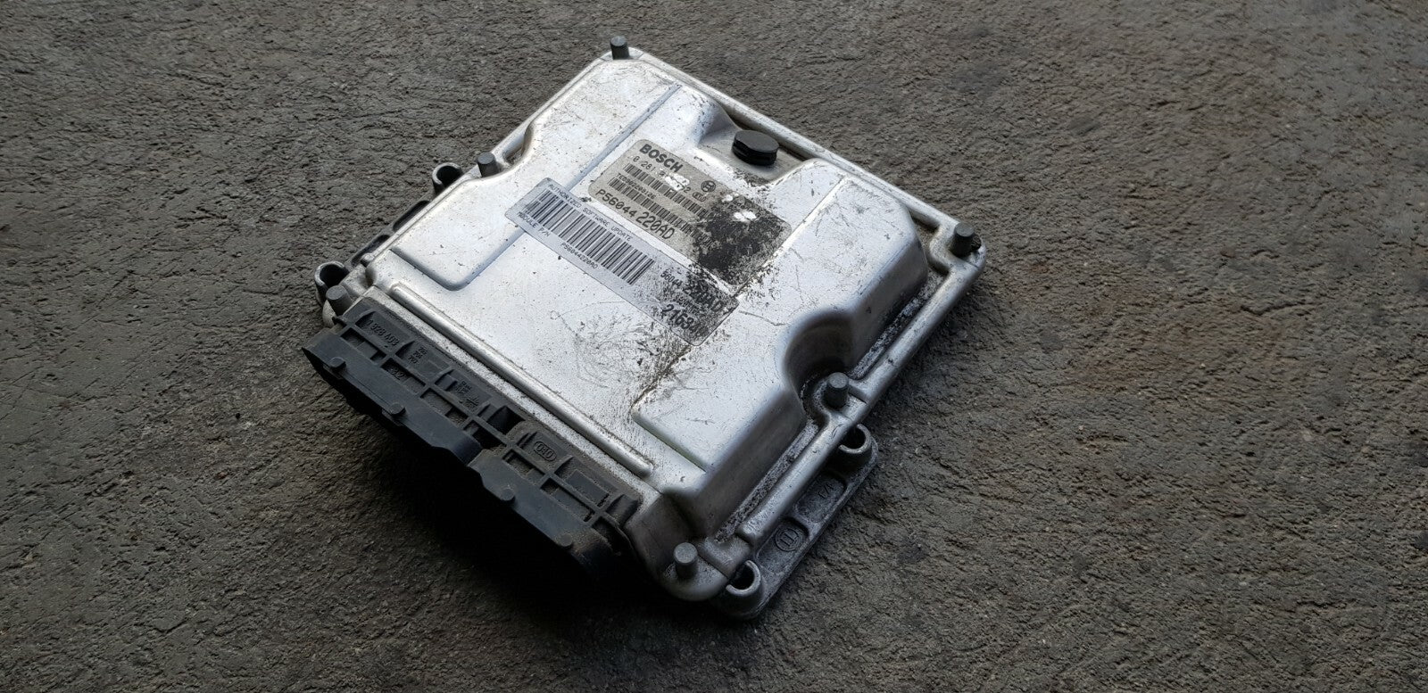 Jeep Motorsteuergerät Steuergerät 0281011062 P56044220AD