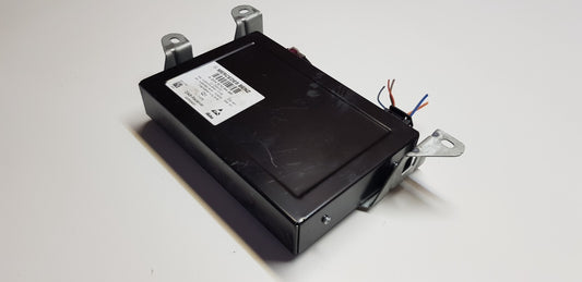 Mercedes W212 DAB Steuergerät A 2048706496 A 2048703694