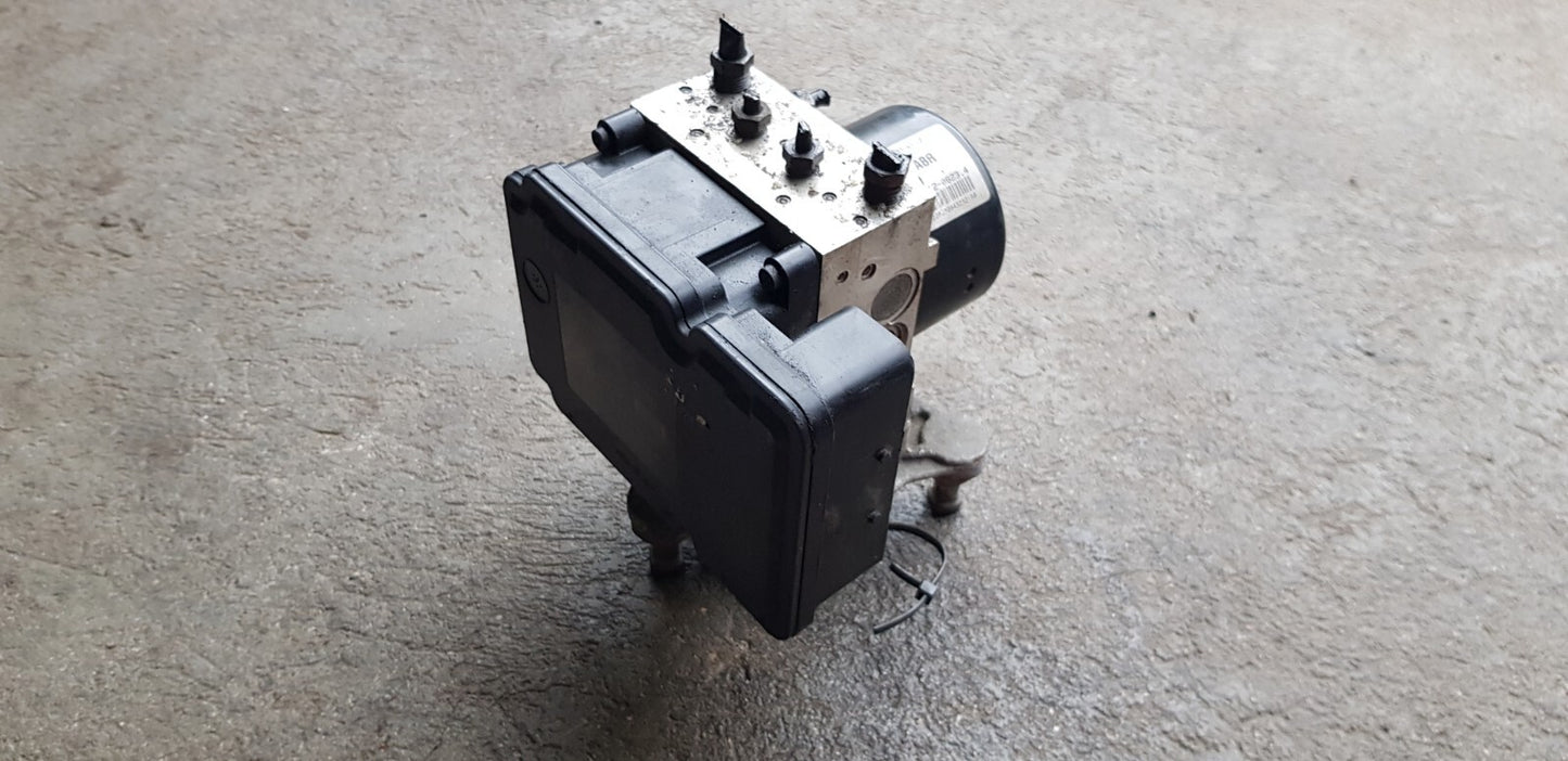 Mercedes W204 ABS Hydraulikblock Pumpe Steuergerät A 1729014100 A 1724314312