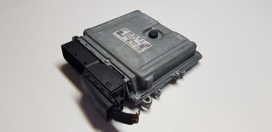 Mercedes Motorsteuergerät Steuergerät A 6421508091 0281013496