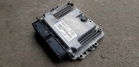 Ford Motorsteuergerät Steuergerät C1B1-12A650-EJ 0261S10727